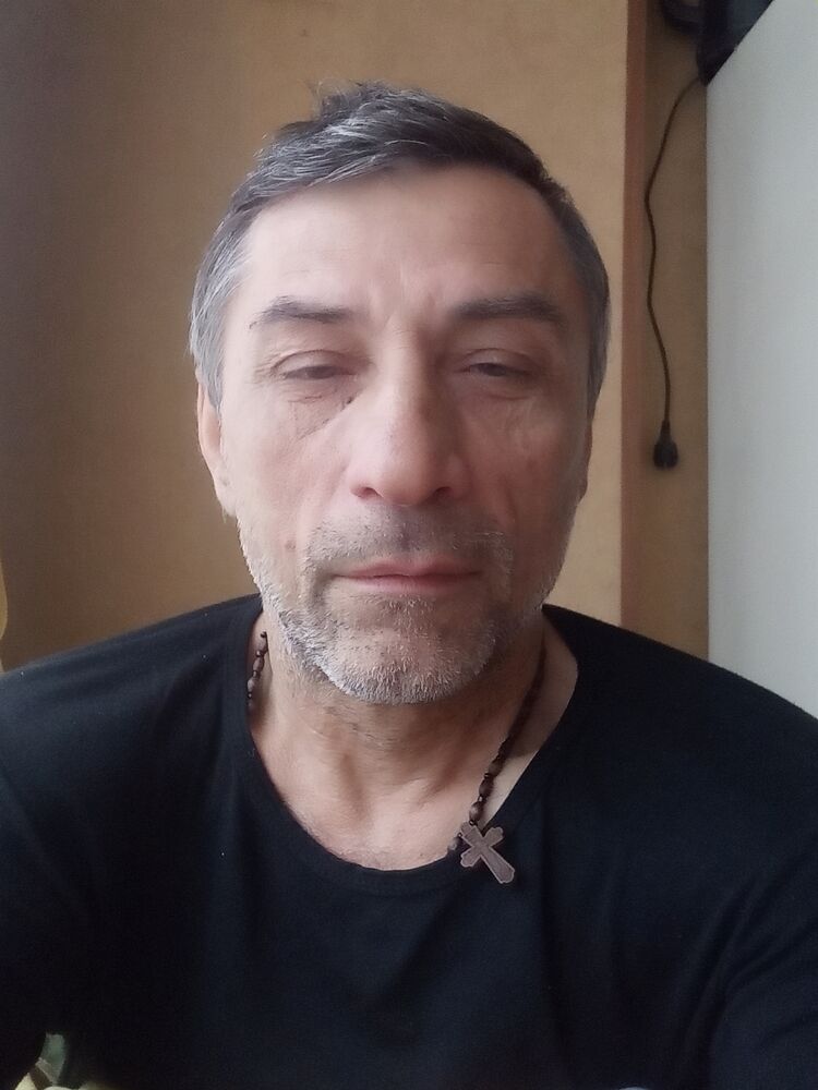  ,   Gocha, 59 ,   ,   