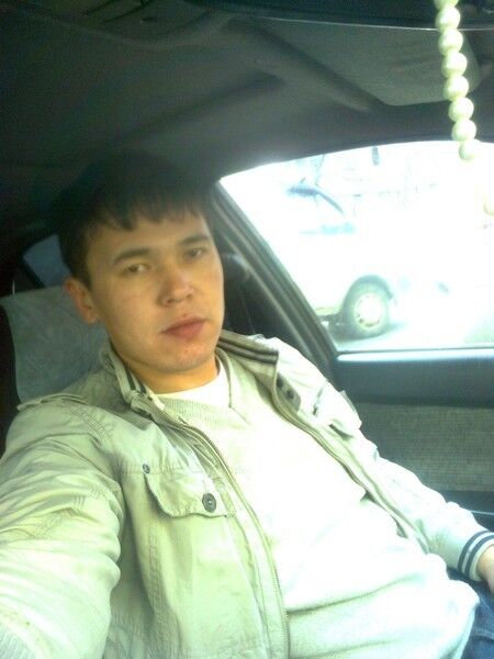  8109245  Meiram, 40 ,    