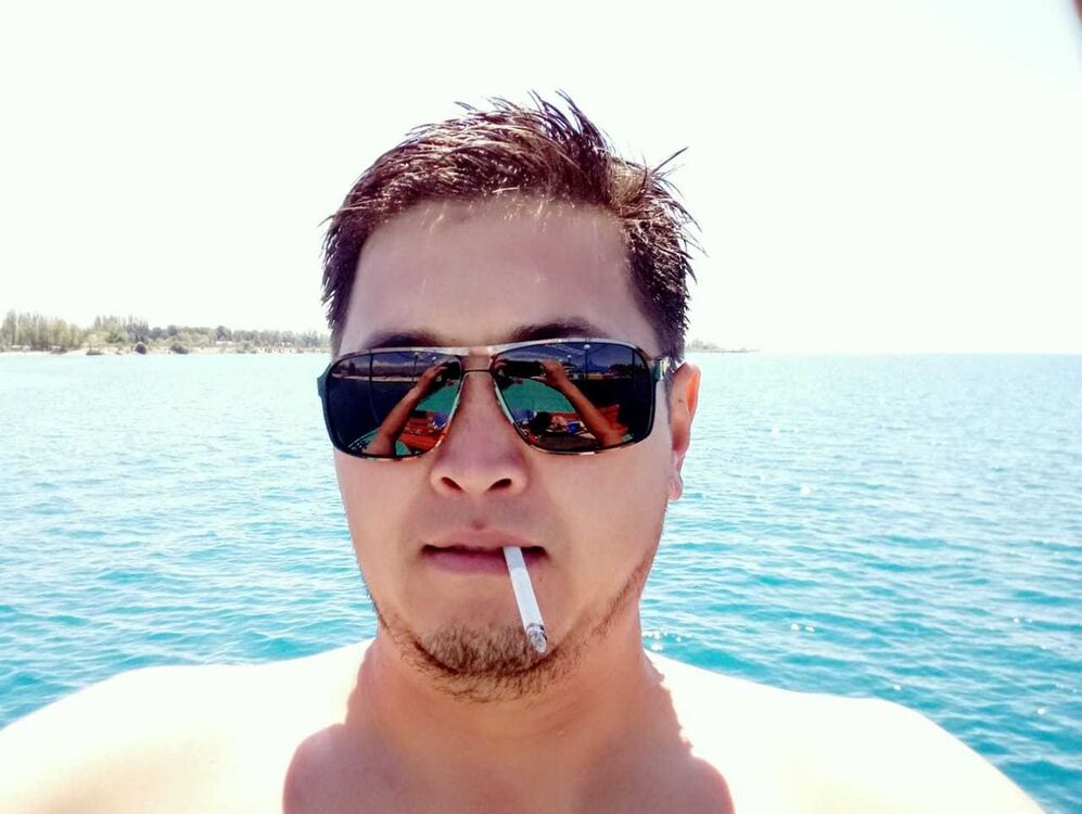  ,   Ardak, 38 ,  