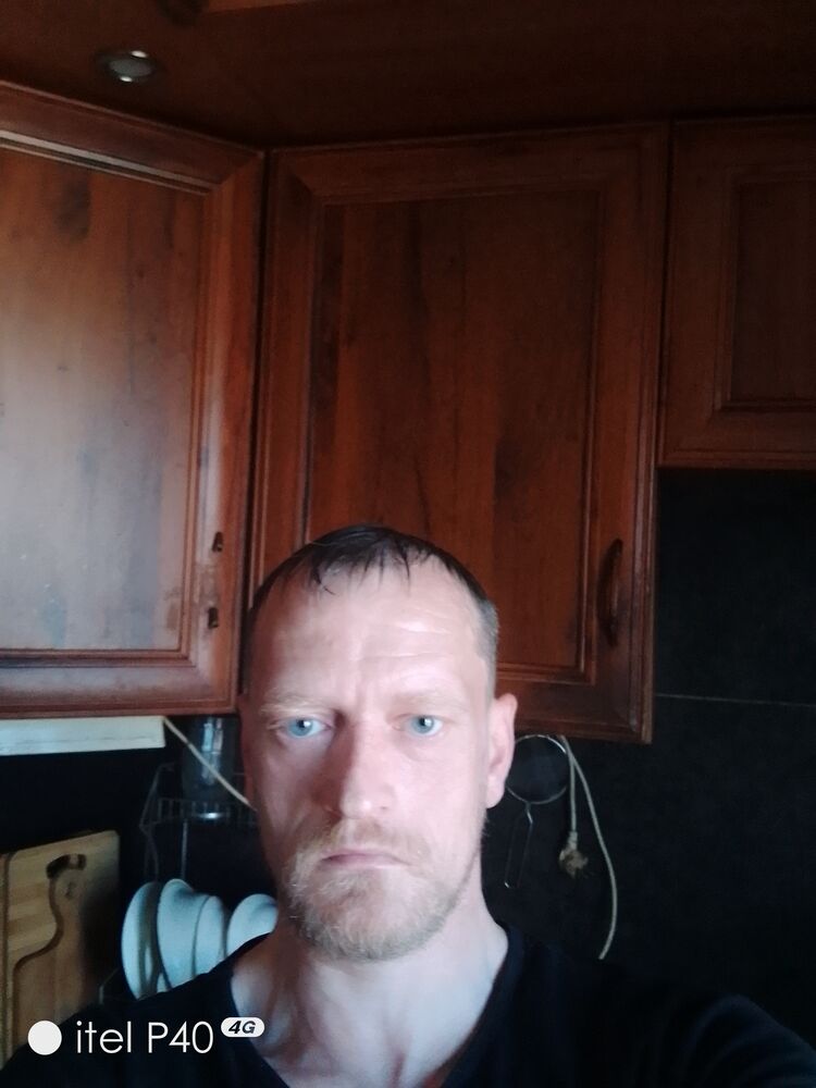  42988965  , 40 ,    