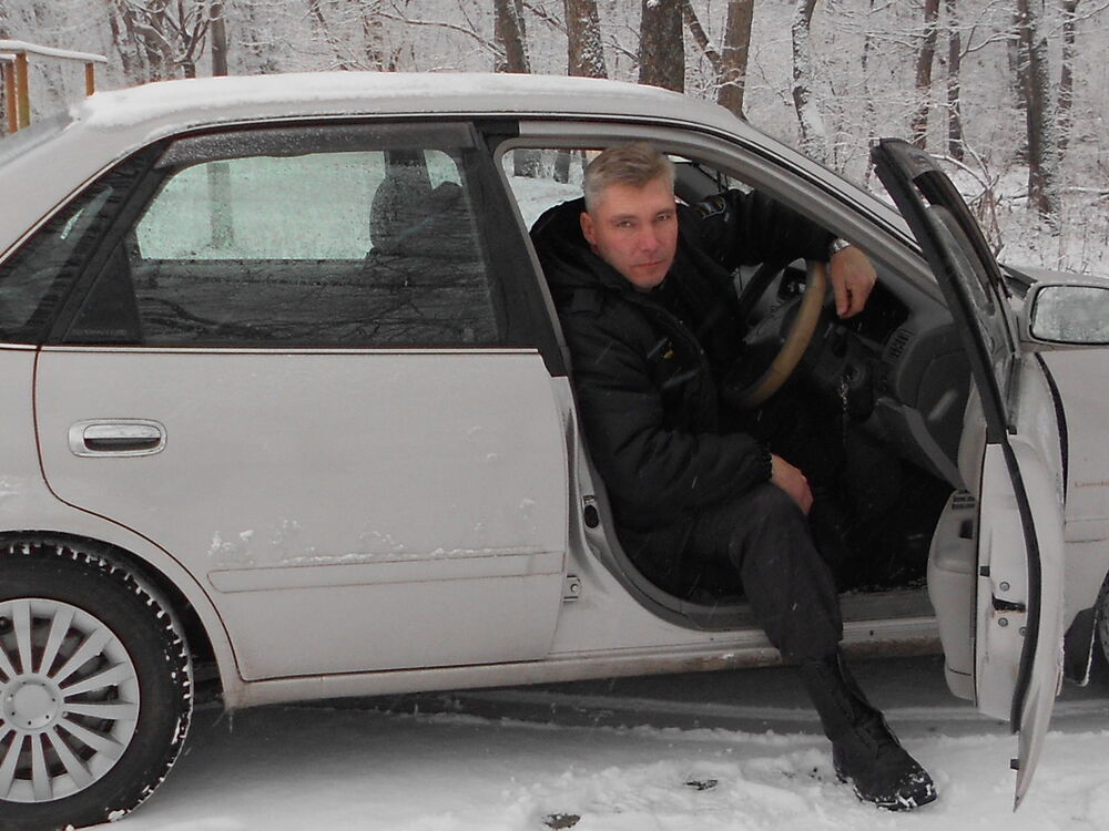  5687745  VLADIMIR, 49 ,    