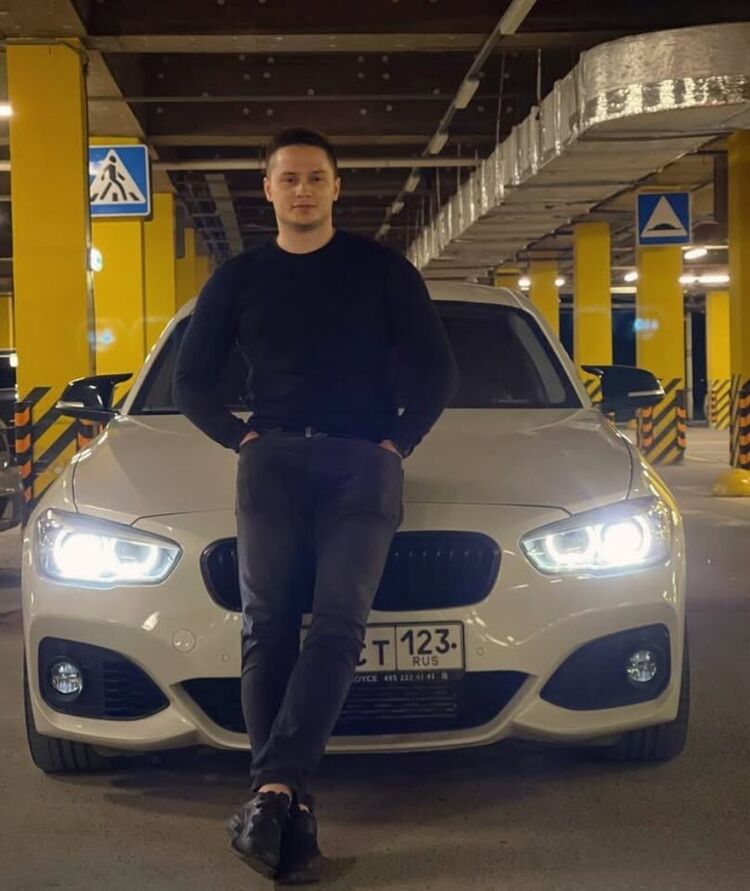  54202315  Aleksandr, 31 ,    