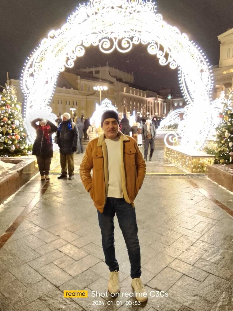  44244995  Hima, 45 ,    