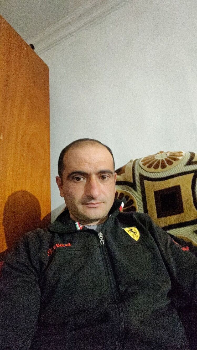  48003565  , 40 ,    