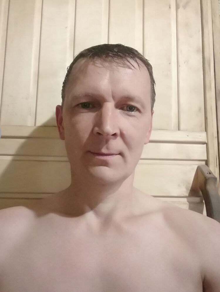  43487945  , 41 ,    