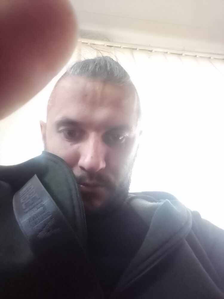  43228095  , 35 ,    