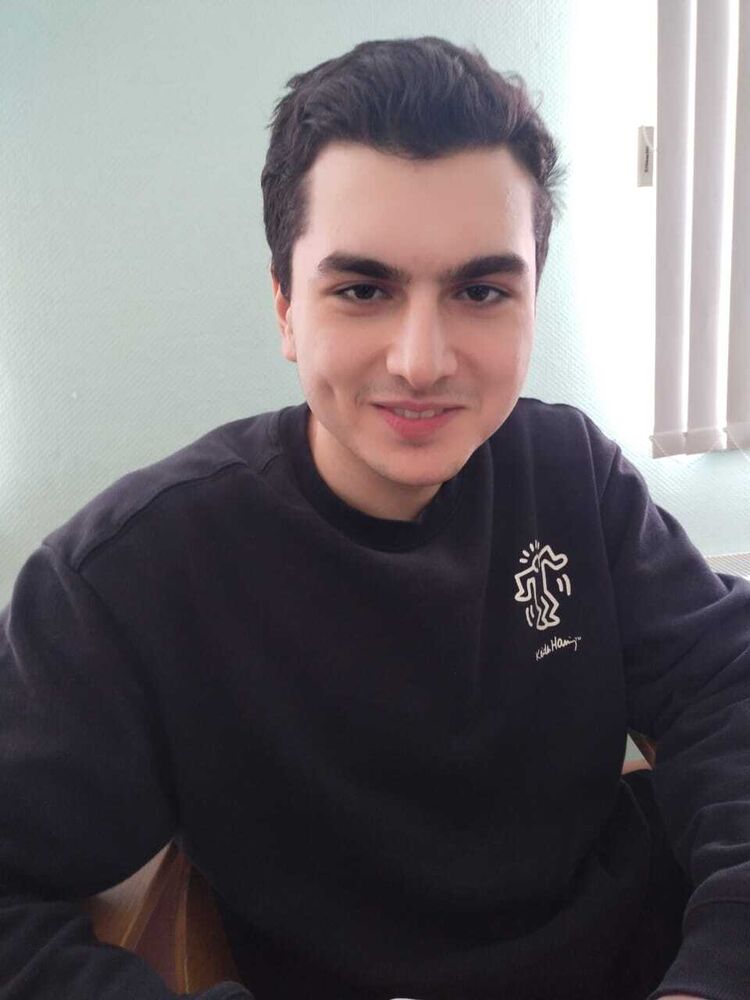  -,   , 21 ,   ,   