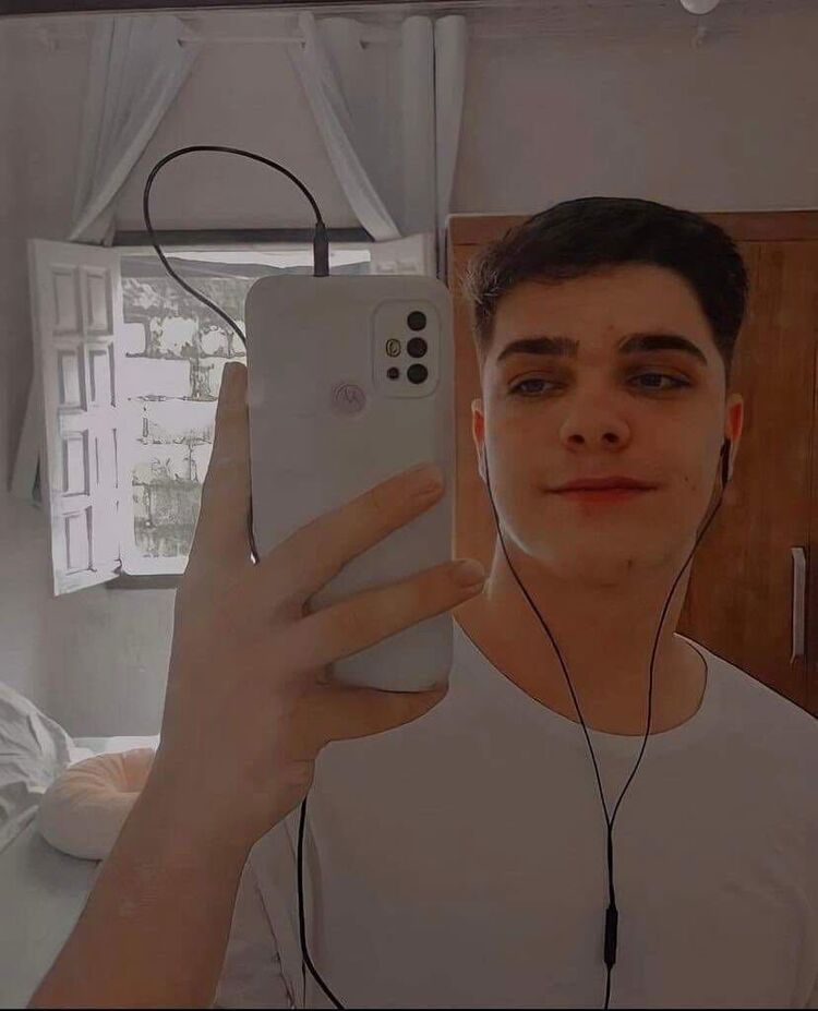 ���� 28427635 ����� Arthur, 22 ����, ���� ���������� � ������