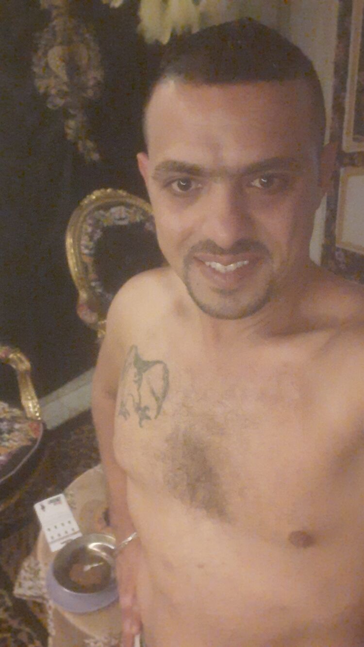  22708745  , 39 ,    