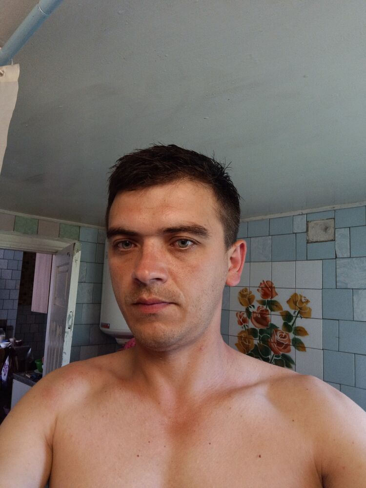  52412895  , 33 ,    