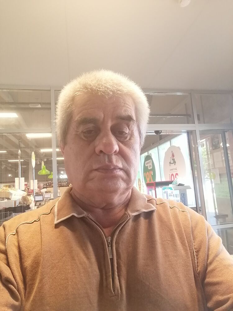  52804665  , 57 ,    