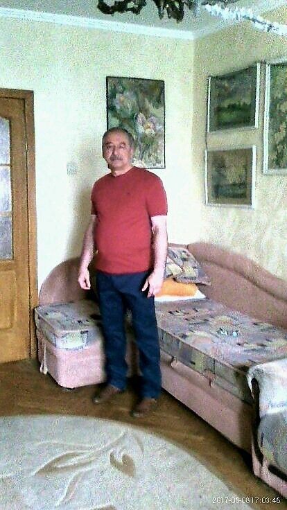  18278835  Aleksandr, 71 ,    