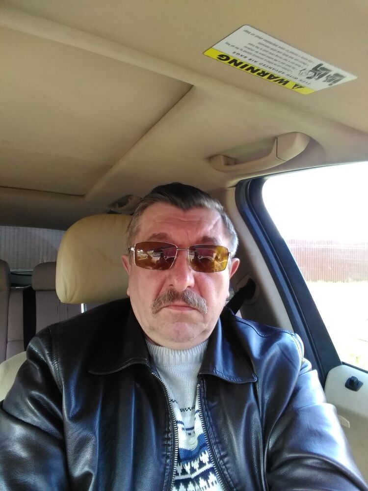  21899445  , 61 ,    