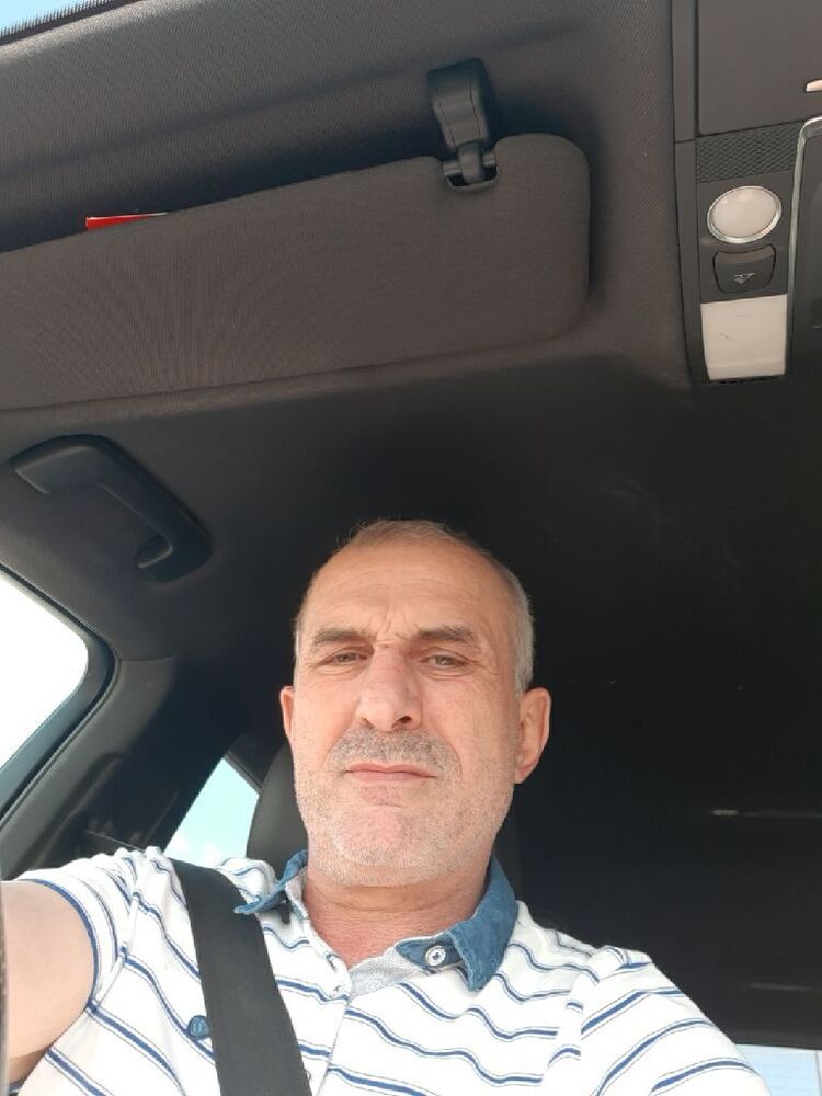  34122575  , 52 ,    
