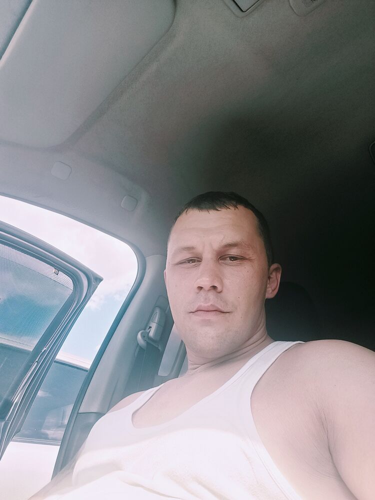  ,   Vlad, 33 ,   ,   , 