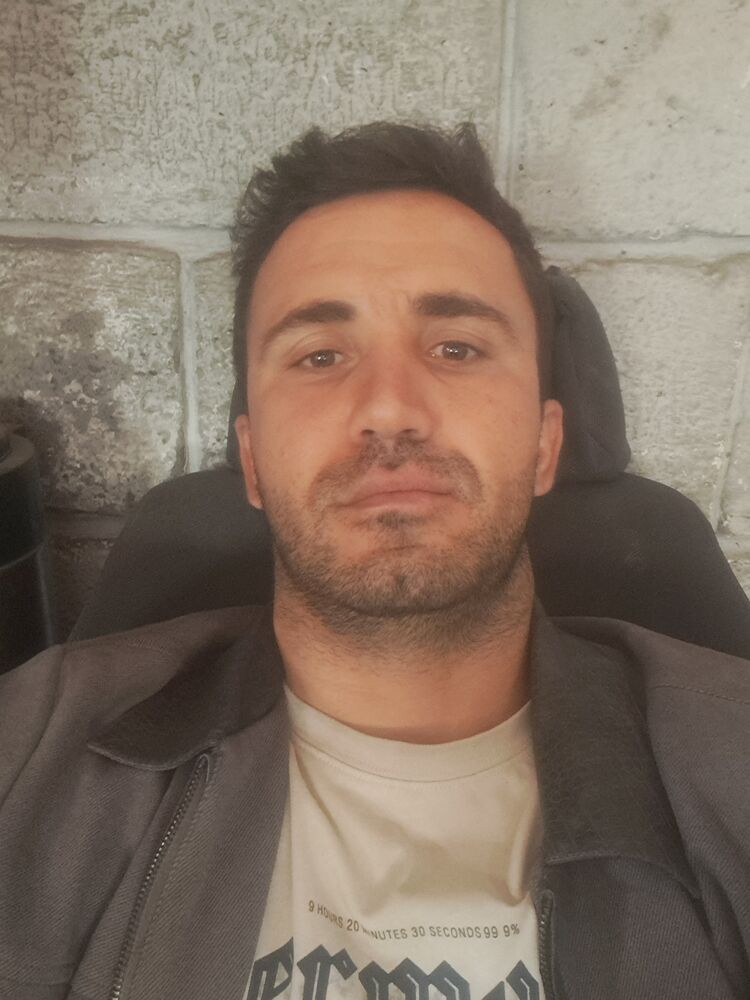  46496085  Shahrom, 30 ,    