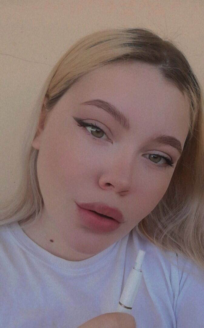  ,   Lana, 25 ,   ,   , c 