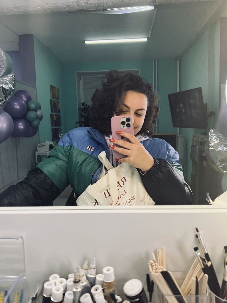  31417745  , 25 ,    -