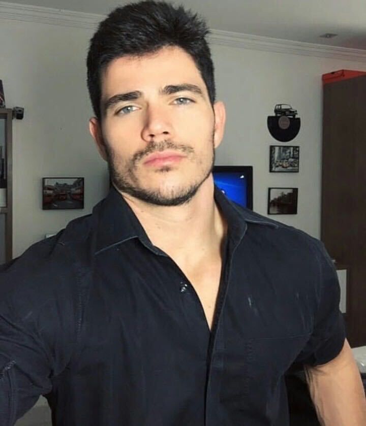  25227855  David, 45 ,    New York City