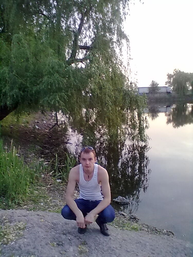  5196095  Vasilij, 33 ,    