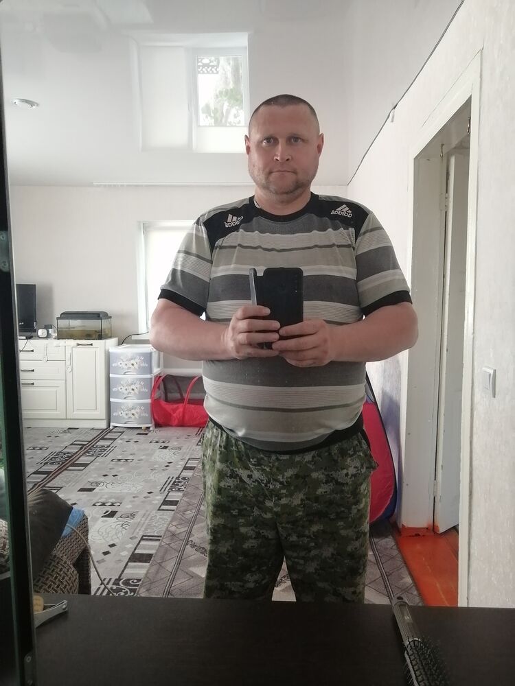  46218585  , 44 ,    