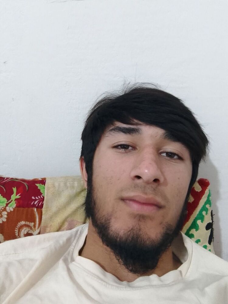  53303905  Farhod, 19 ,    -