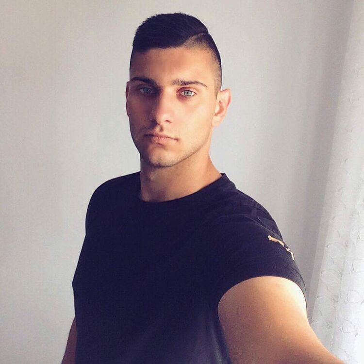   ,   Alex, 32 ,   