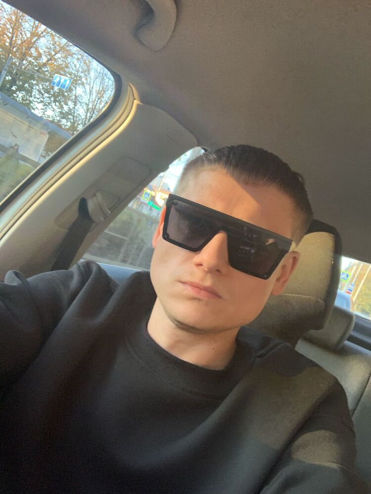  48699415  , 35 ,    