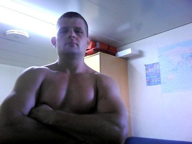  ,   Alekc, 42 ,   
