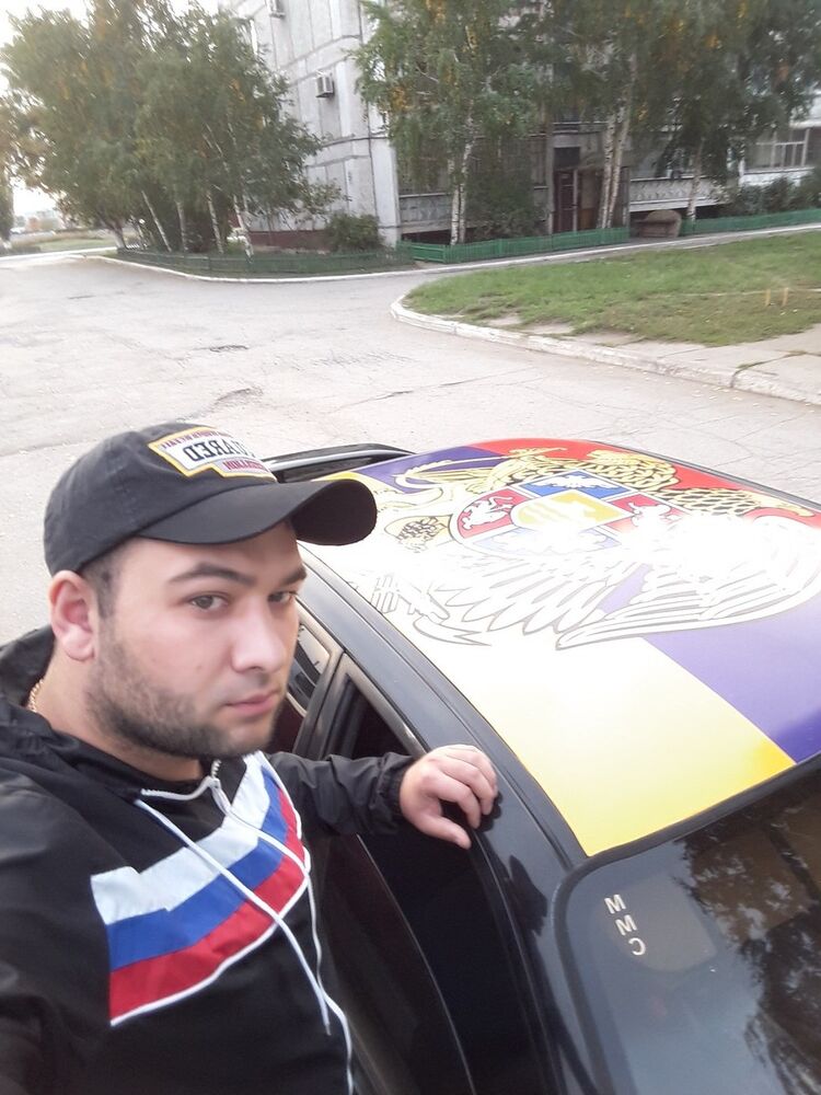  8373355  , 37 ,    