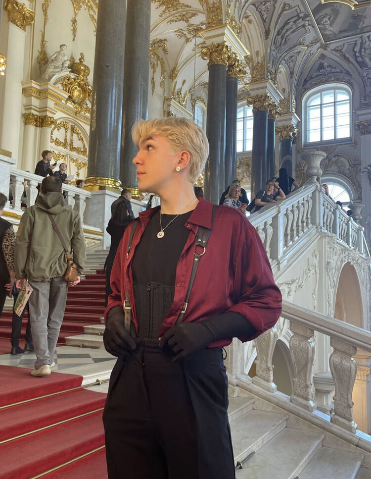 ���� 37551705 ����� ������, 22 ����, ���� ���������� � ������