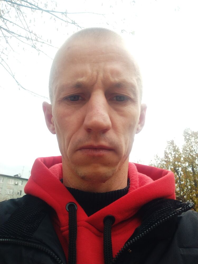  24658245  , 37 ,    