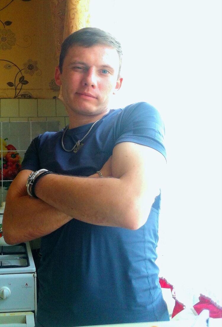  ,   DEN, 38 ,   