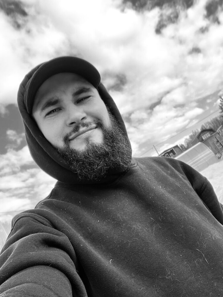  ,   Roman, 31 ,  