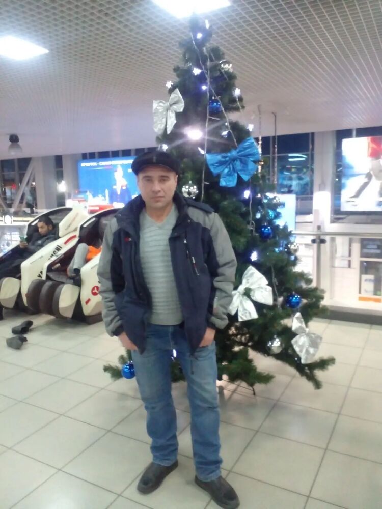  42967725  Ilfat, 44 ,    