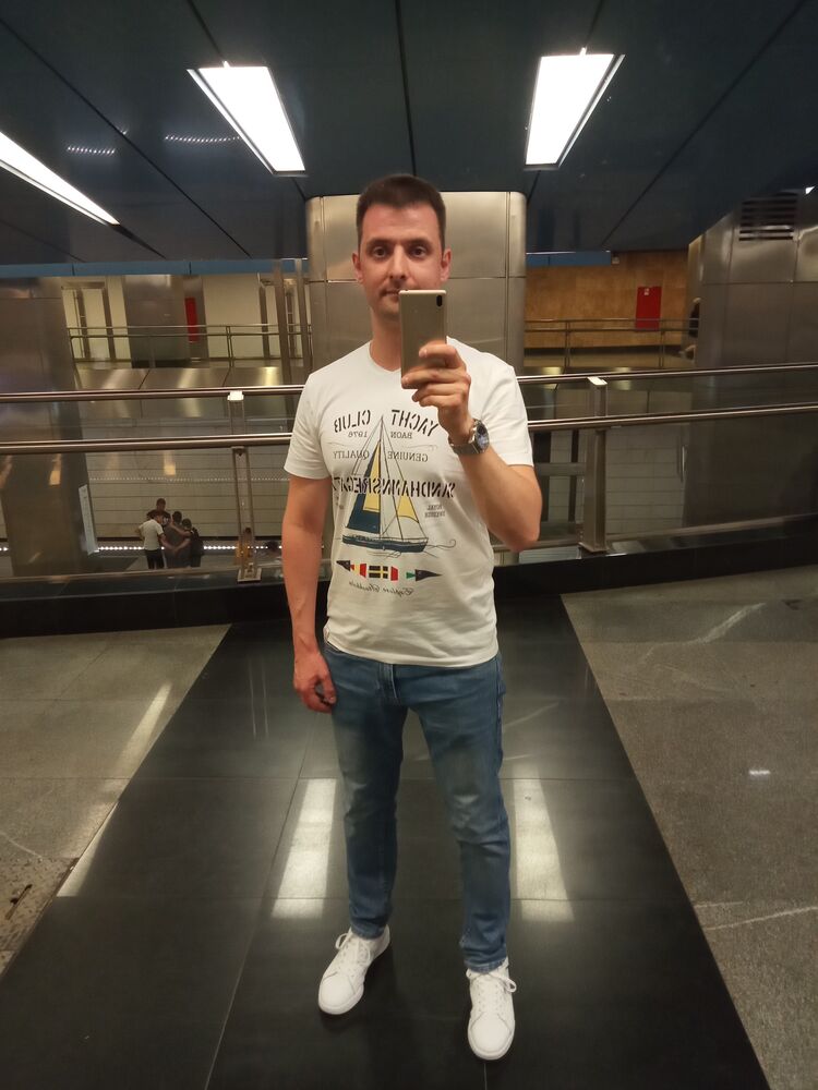  45023915  , 44 ,    