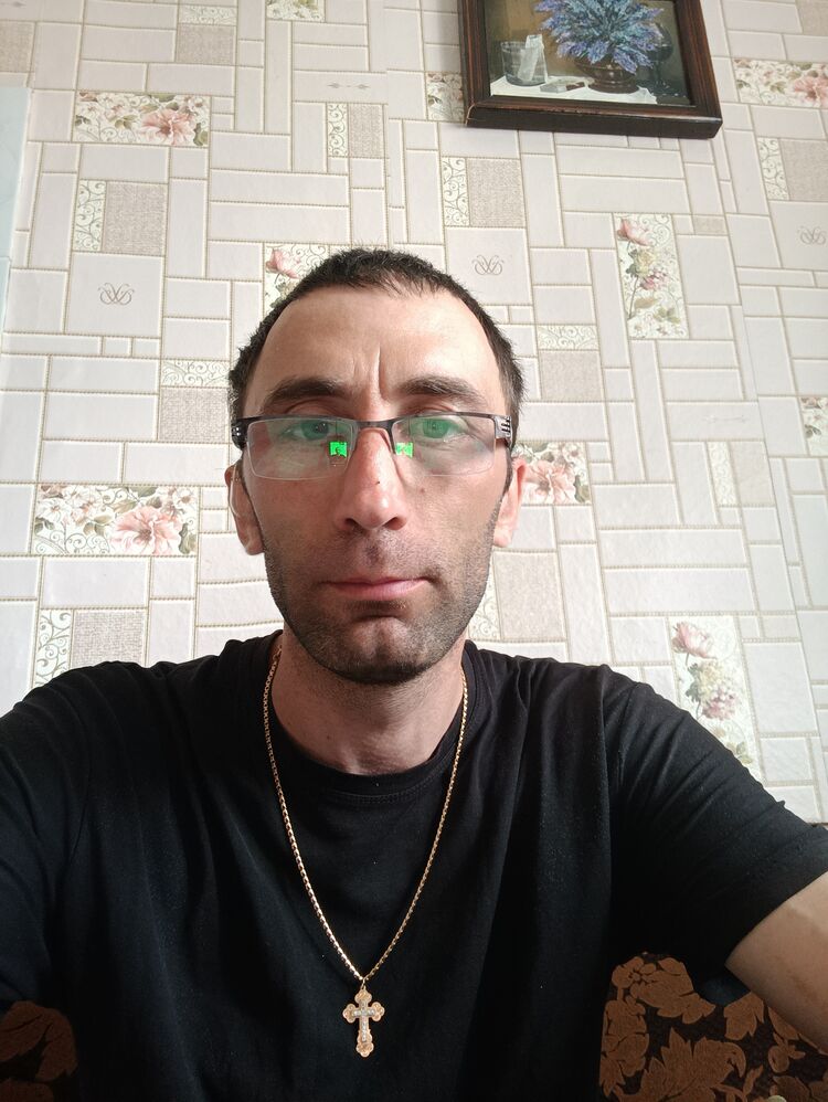  46957725  , 36 ,    