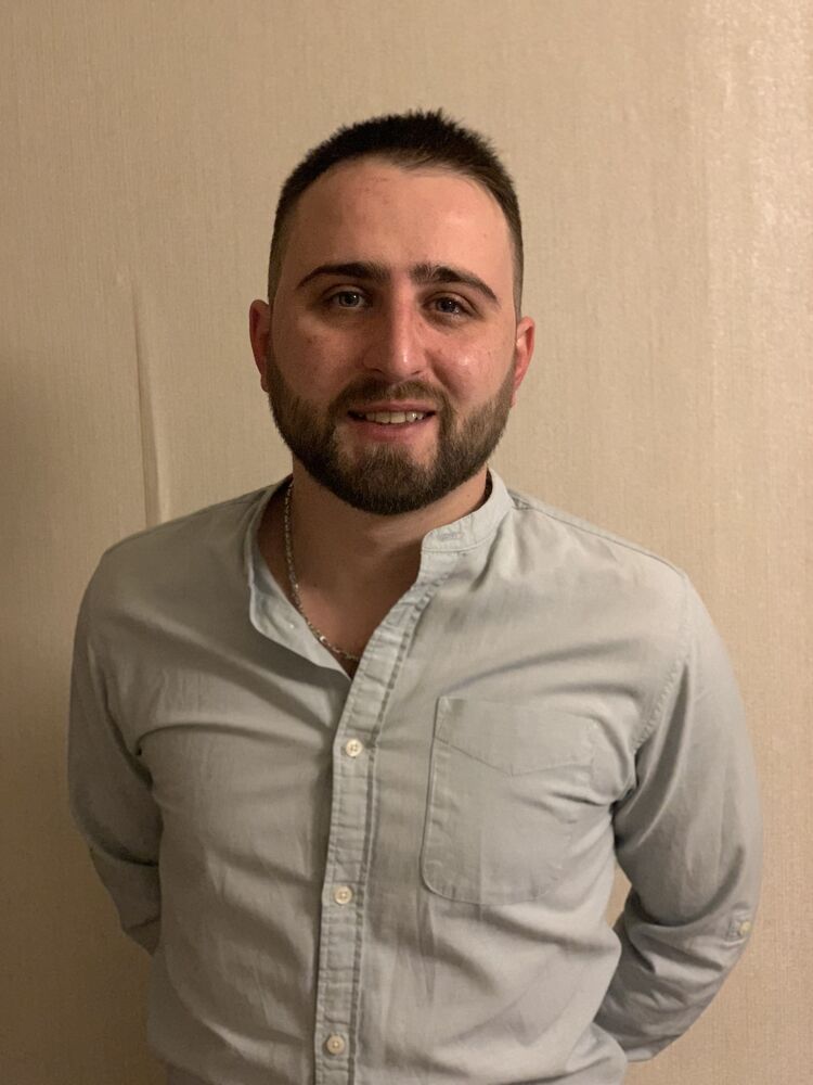  ,   Mustafa, 34 ,     , c 