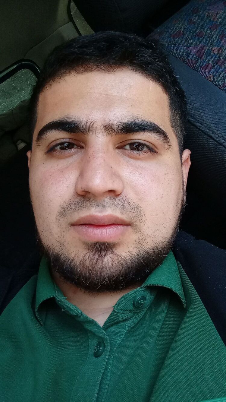  43069975  , 28 ,    