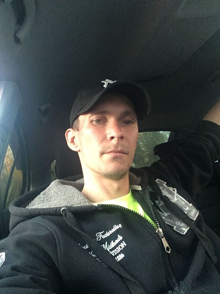  36780485  , 35 ,    