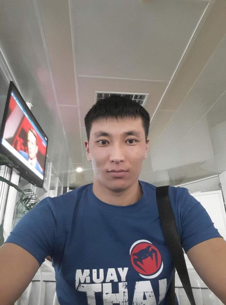  15205175  Alisher, 34 ,    