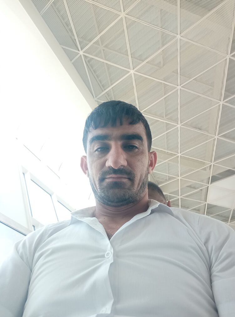  53229485  Cemil, 34 ,    