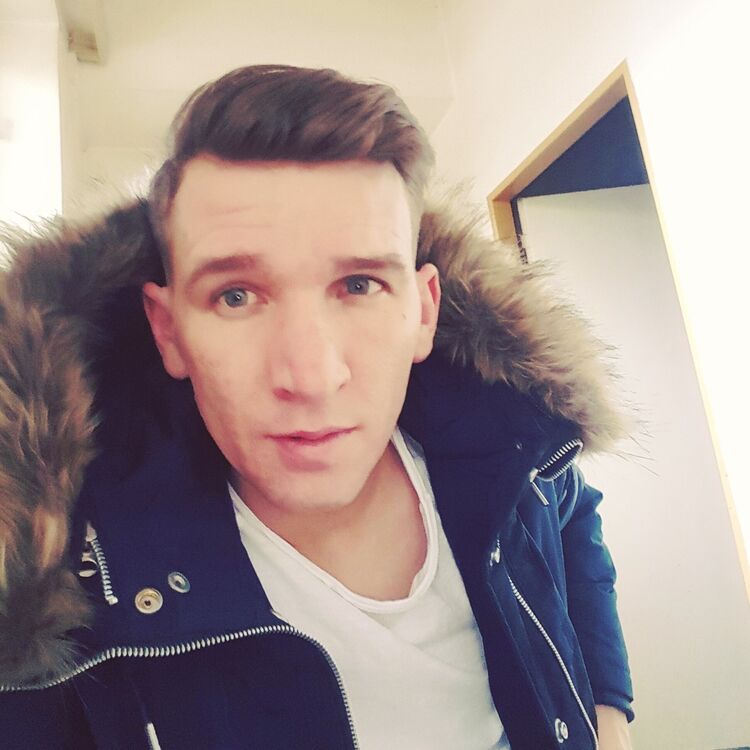  8669115  Andrej, 37 ,    Jicin