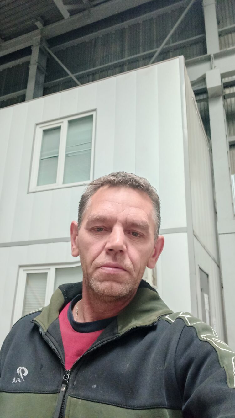  27087085  , 50 ,    