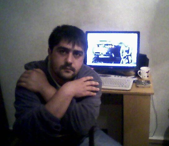  ,   Goga, 41 ,   