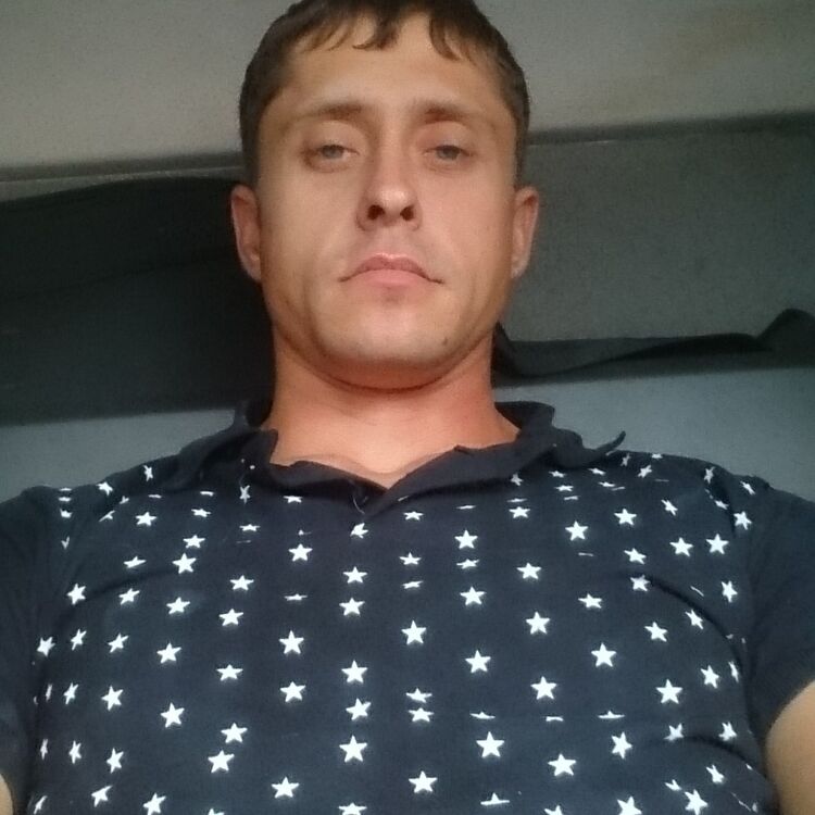  13754775  Dmitry, 38 ,    