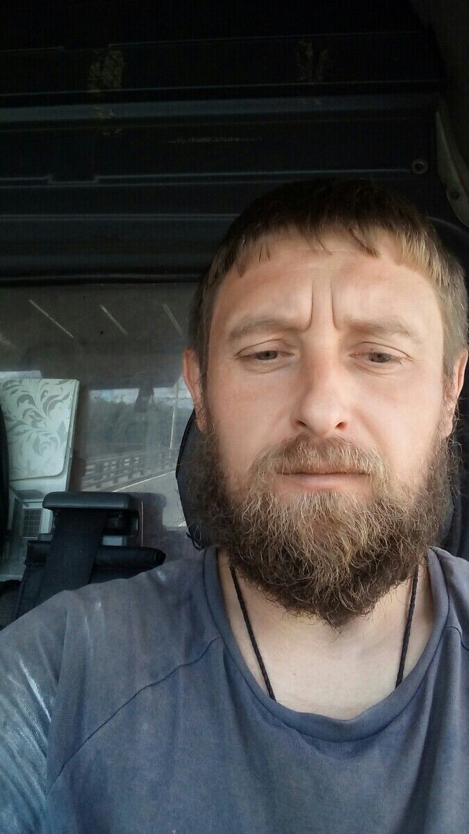  20834835  , 44 ,    