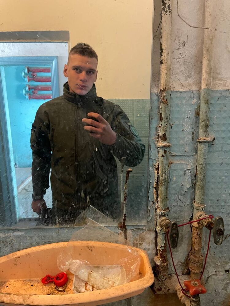  34018465  , 25 ,    
