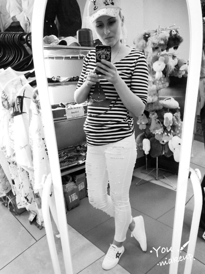  52570365  ElEnA, 29 ,    