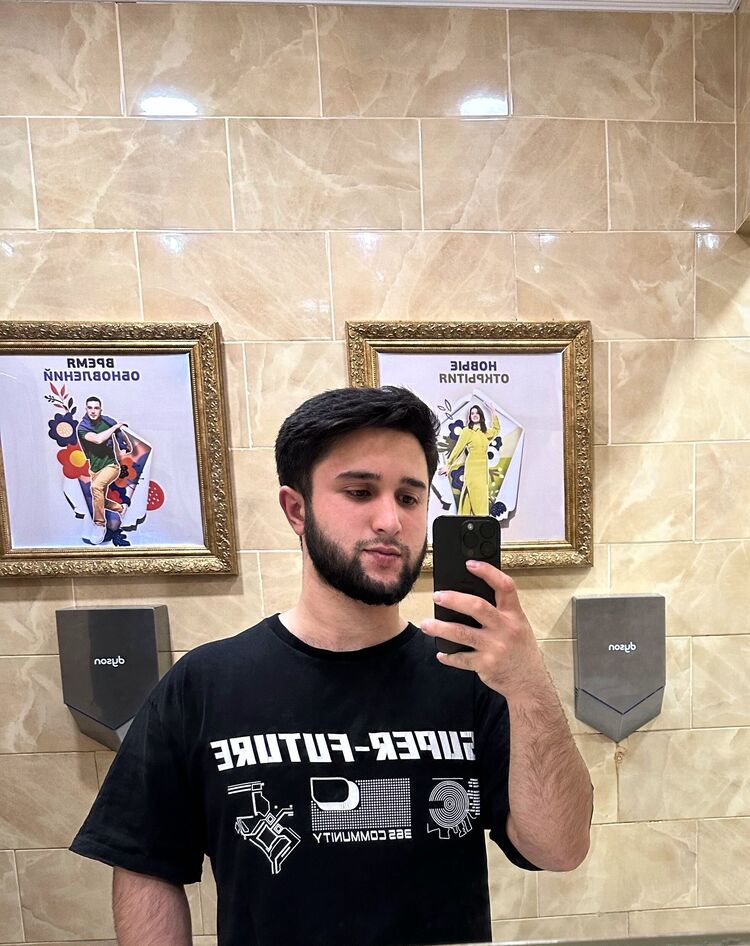  46138325  , 22 ,    